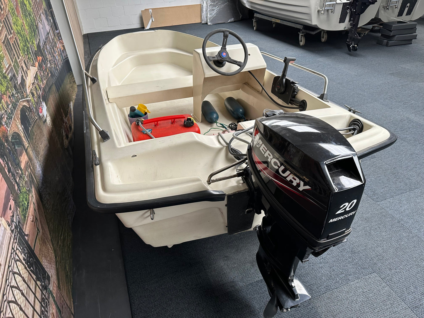 Riga 395 met 20PK Mercury