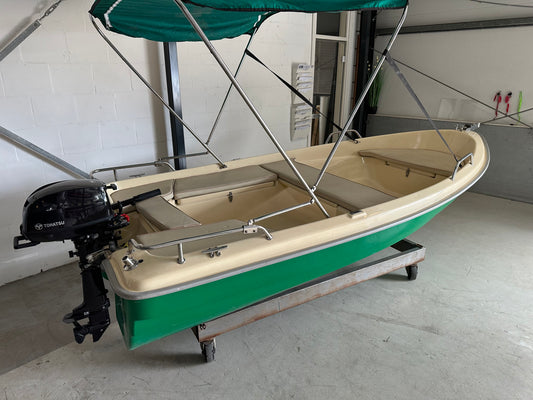 Groene console boot met nieuwe Tohatsu 5pk | Direct leverbaar