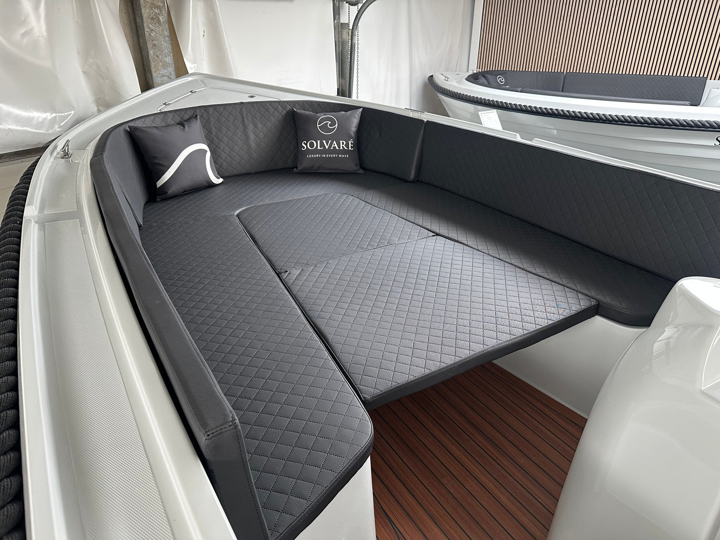 Solvaré 590 Tender