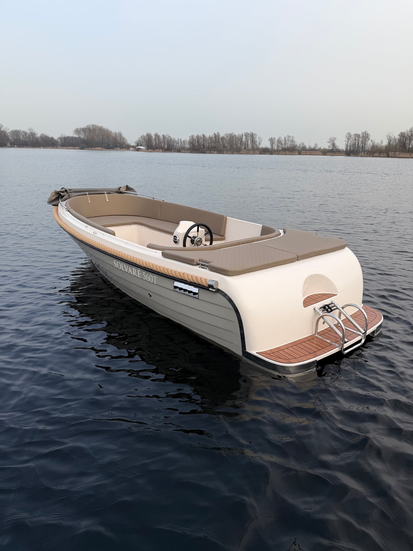 Solvaré 560 Tender