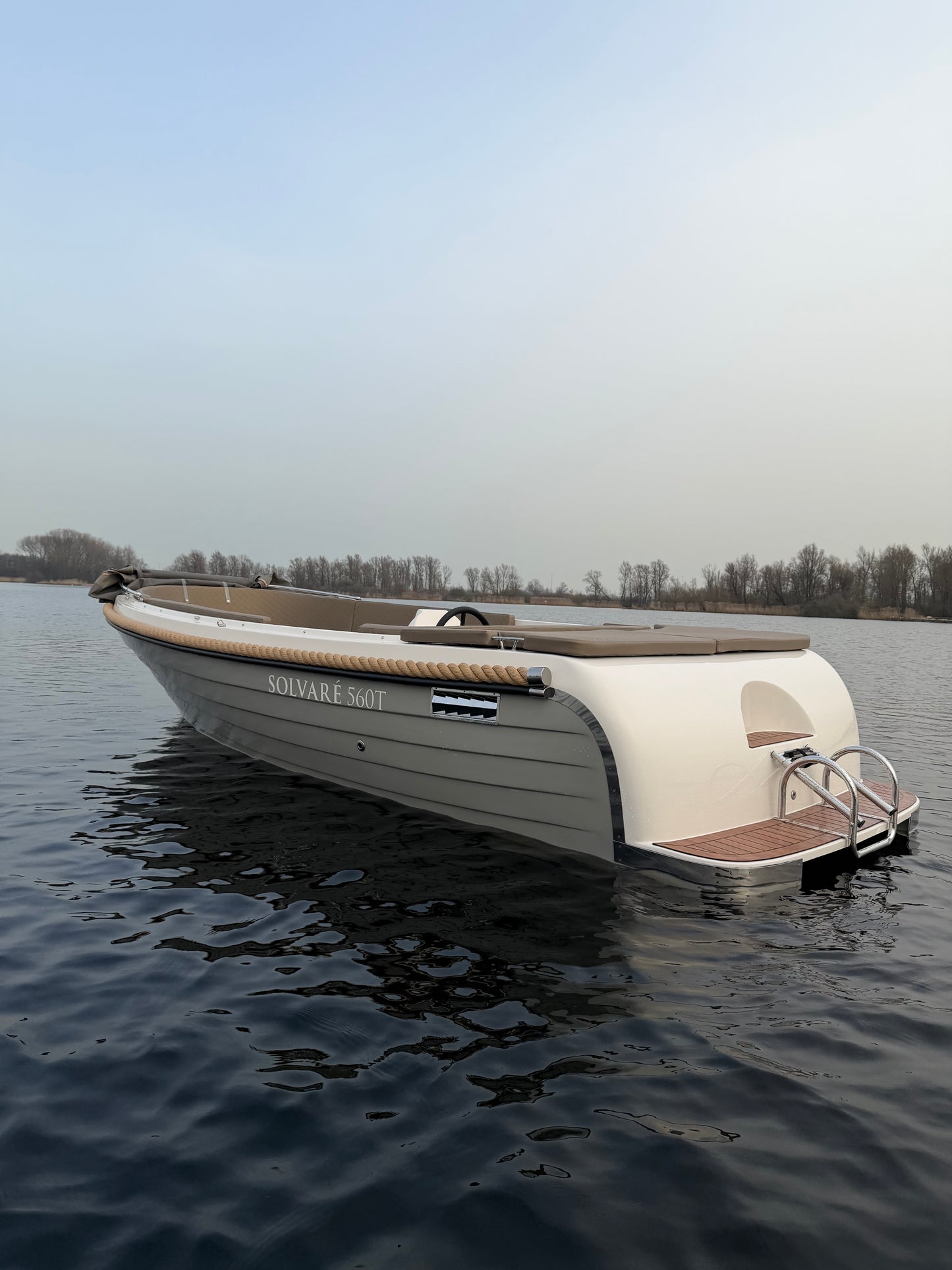 Solvaré 560 Tender