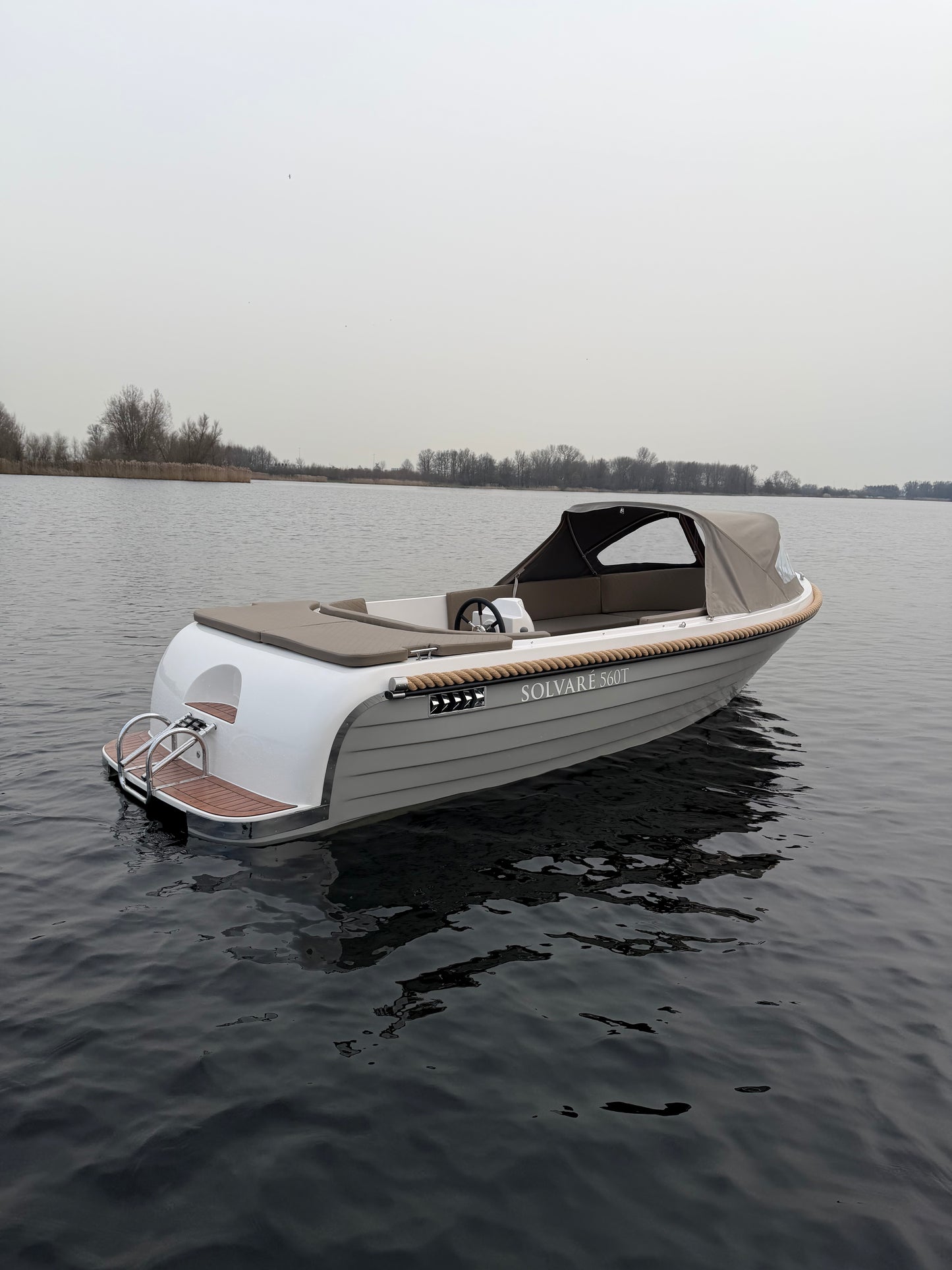 Solvaré 560 Tender