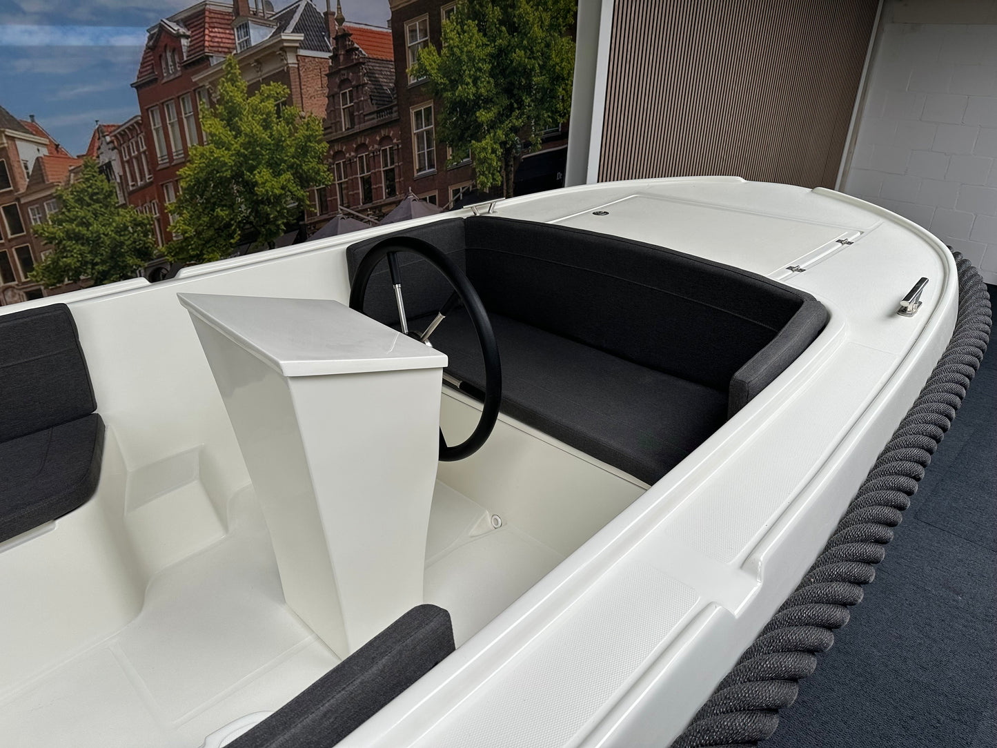 Royal Ruyter 560 | overjarig showmodel | €1.000 euro korting