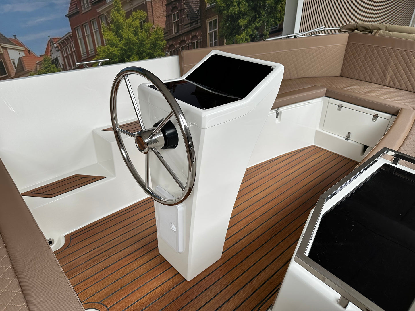 Silveryacht 655 Tender | Tot 50 pk | 6/8 pers