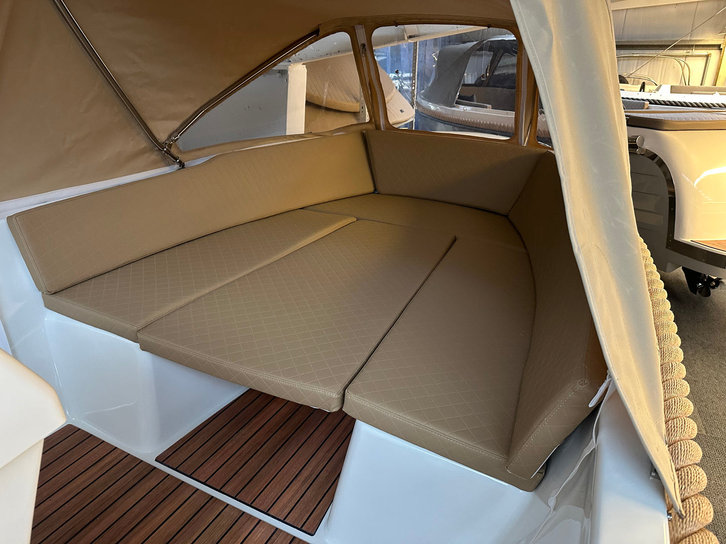 Royal Ruyter 530 | overjarig showmodel | €1.000 euro korting