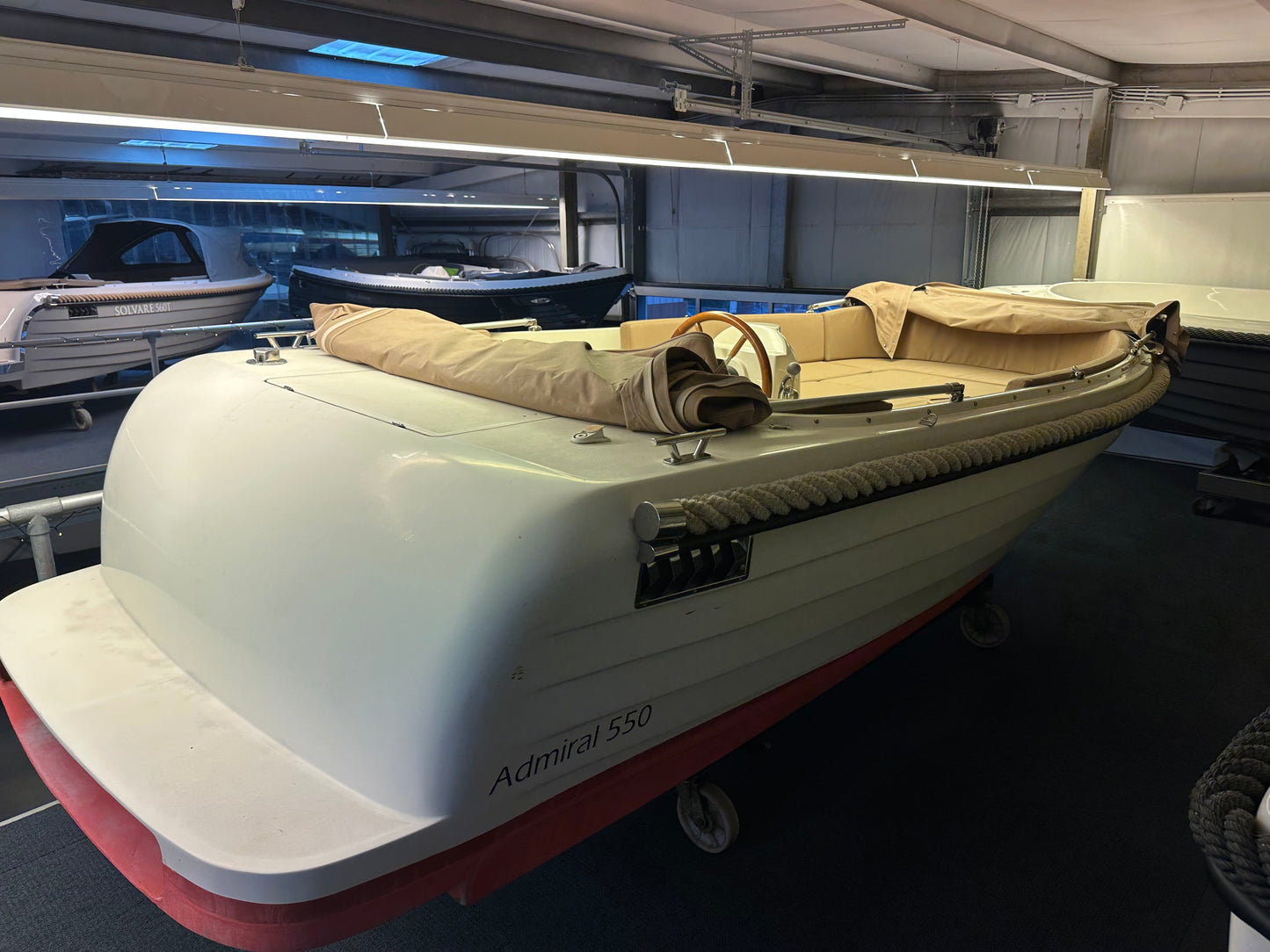 Admiraal 550 met Tohatsu 20PK