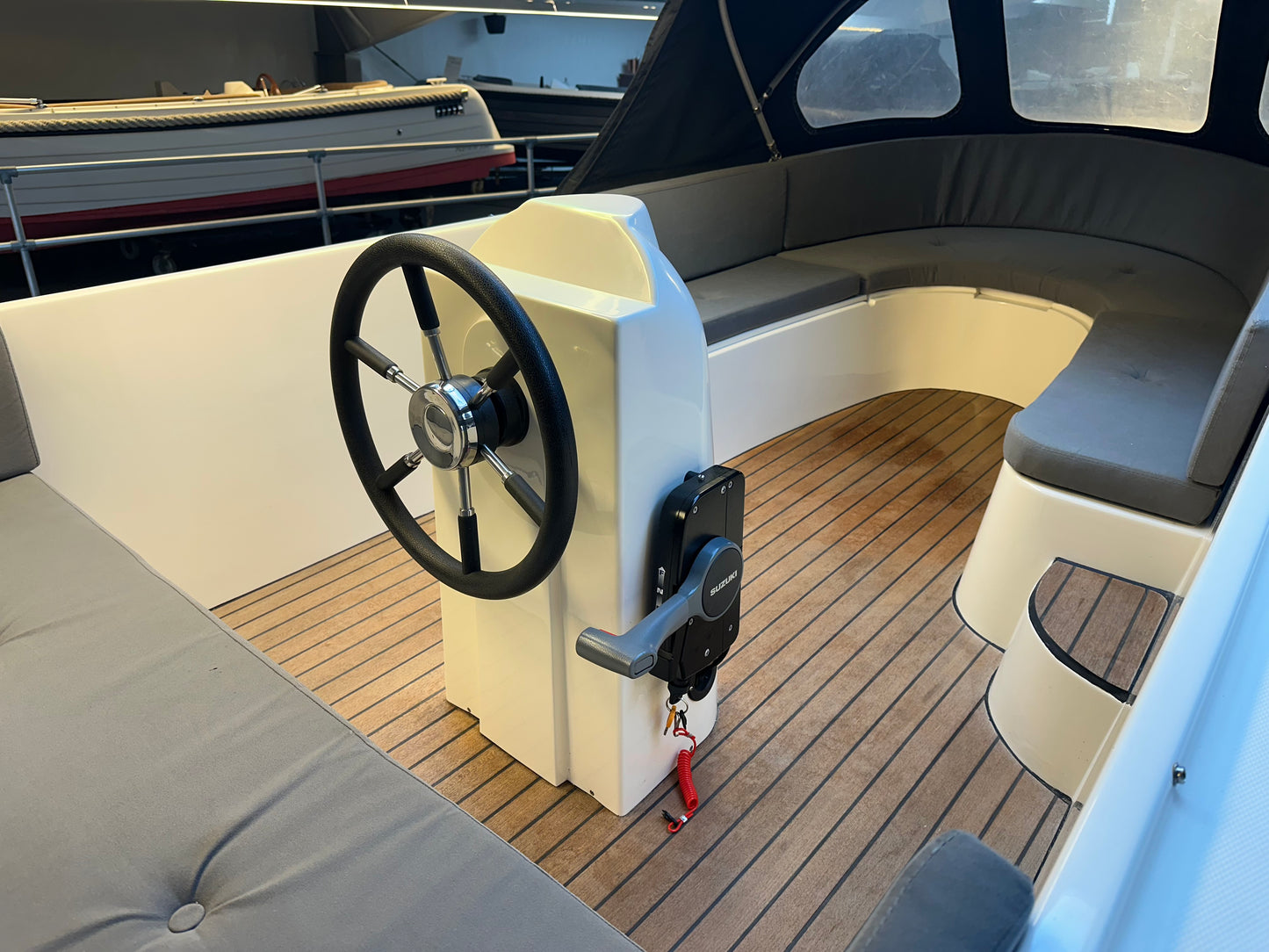 Lago Amore 510 inclusief Suzuki 9.9 buitenboordmotor