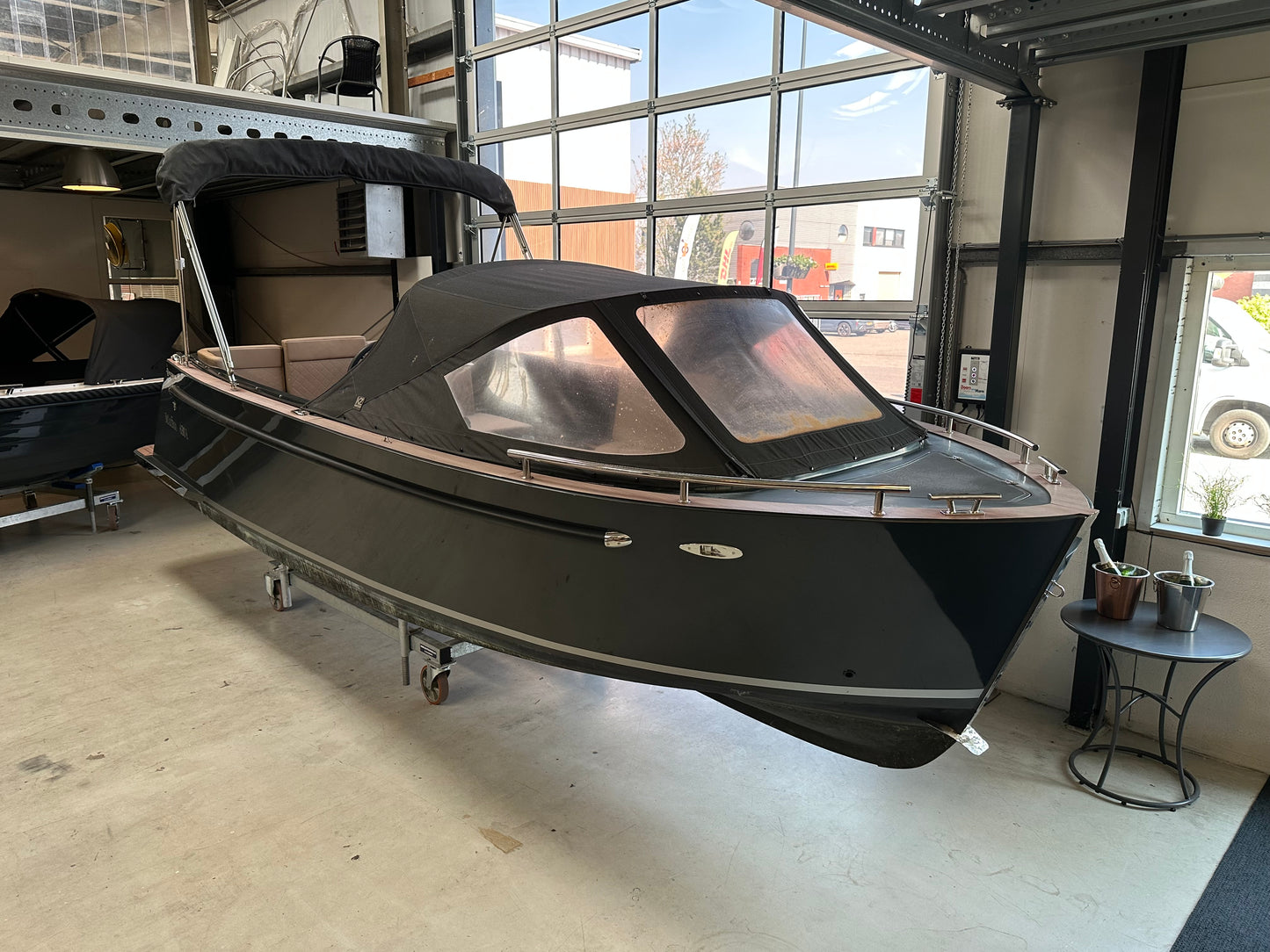 Maxima 630 met Vetus 4 cillinder
